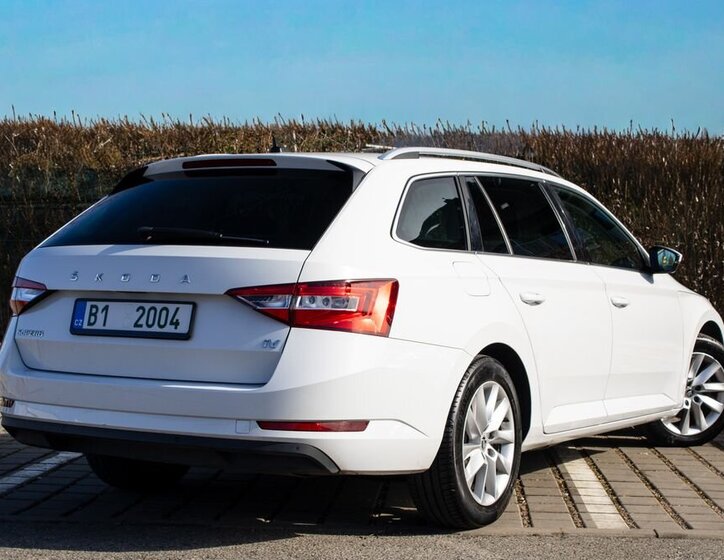 Škoda Superb Kombi 0,0 115 kw
