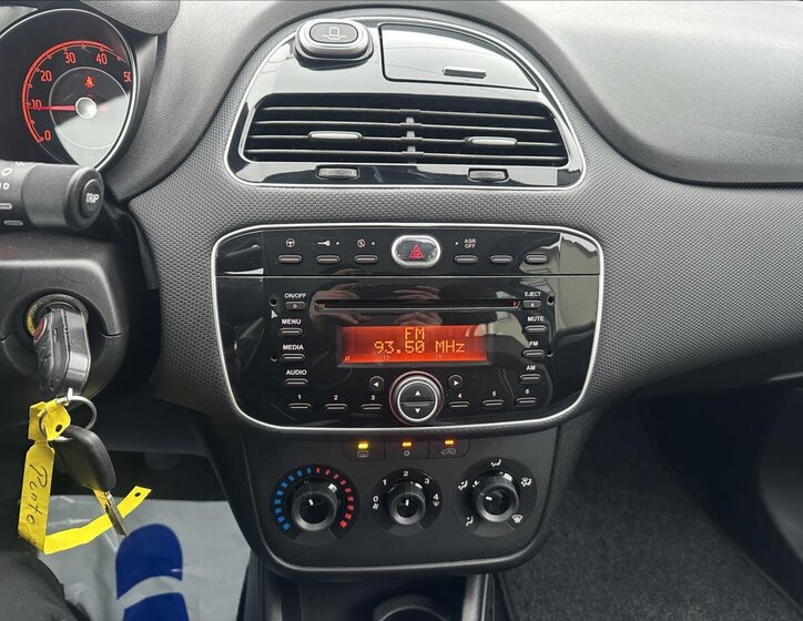 Fiat Punto Hatchback 1,4 l 57 kw