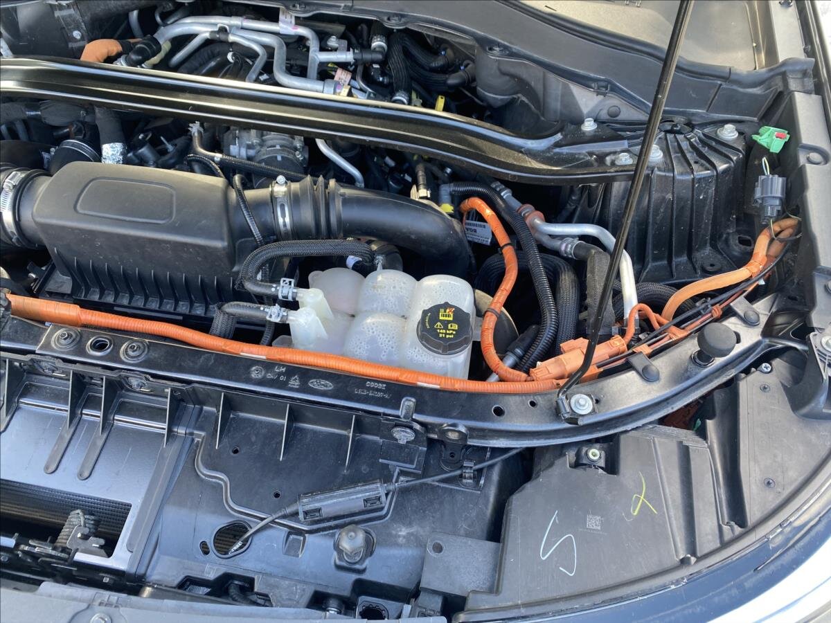 Ford Explorer SUV / Terénní 3,0 l 267 kw