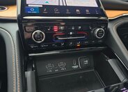 Jeep Grand Cherokee 23