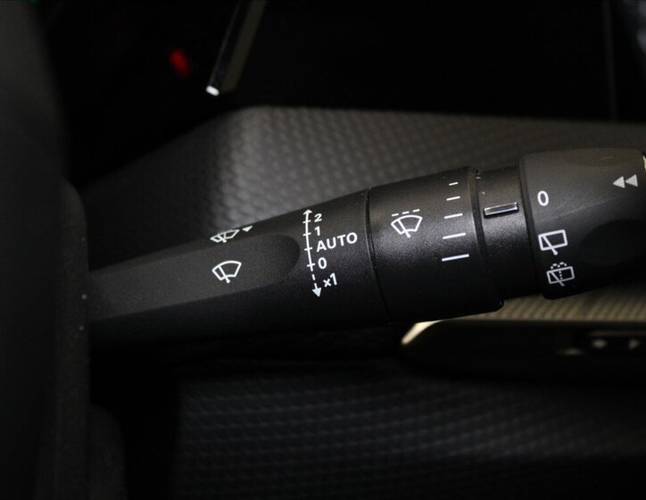 DS Automobiles DS4 SUV / Terénní 1,6 l 165 kw