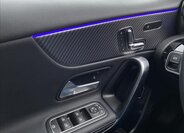 Mercedes-Benz Třídy A Sedan / Limuzína 1,3 l 100 kw