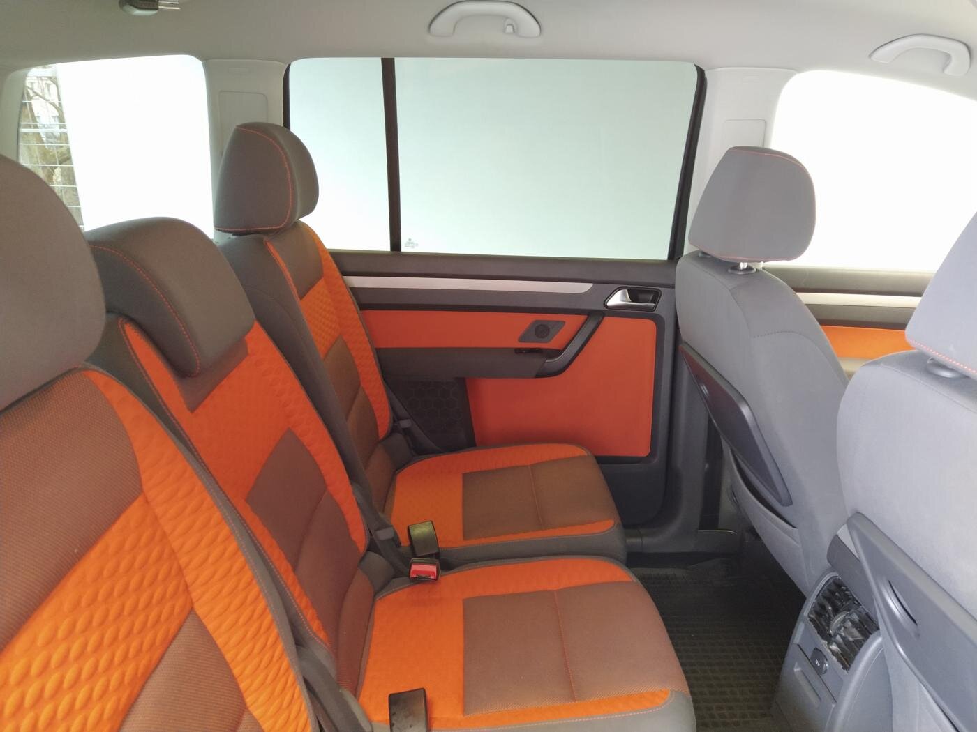 Volkswagen Touran Hatchback 1,4 l 103 kw