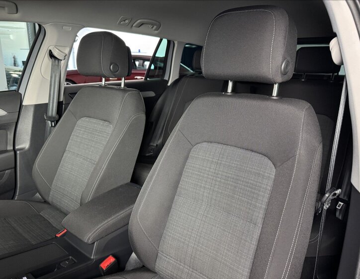 Volkswagen Passat Kombi 2,0 l 110 kw