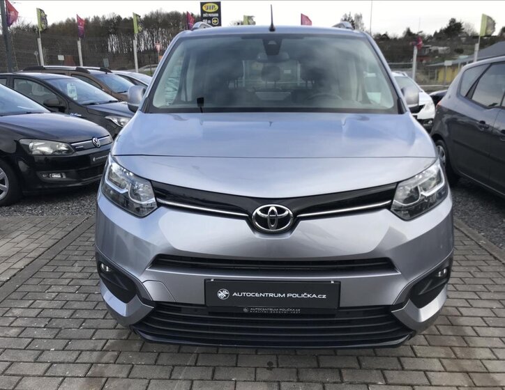 Toyota ProAce City Verso Kombi 1,5 l 96 kw