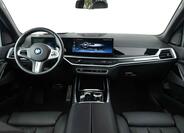 BMW X7 12