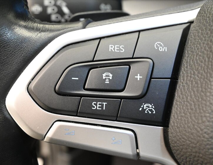 Volkswagen Golf Kombi 2,0 l 110 kw