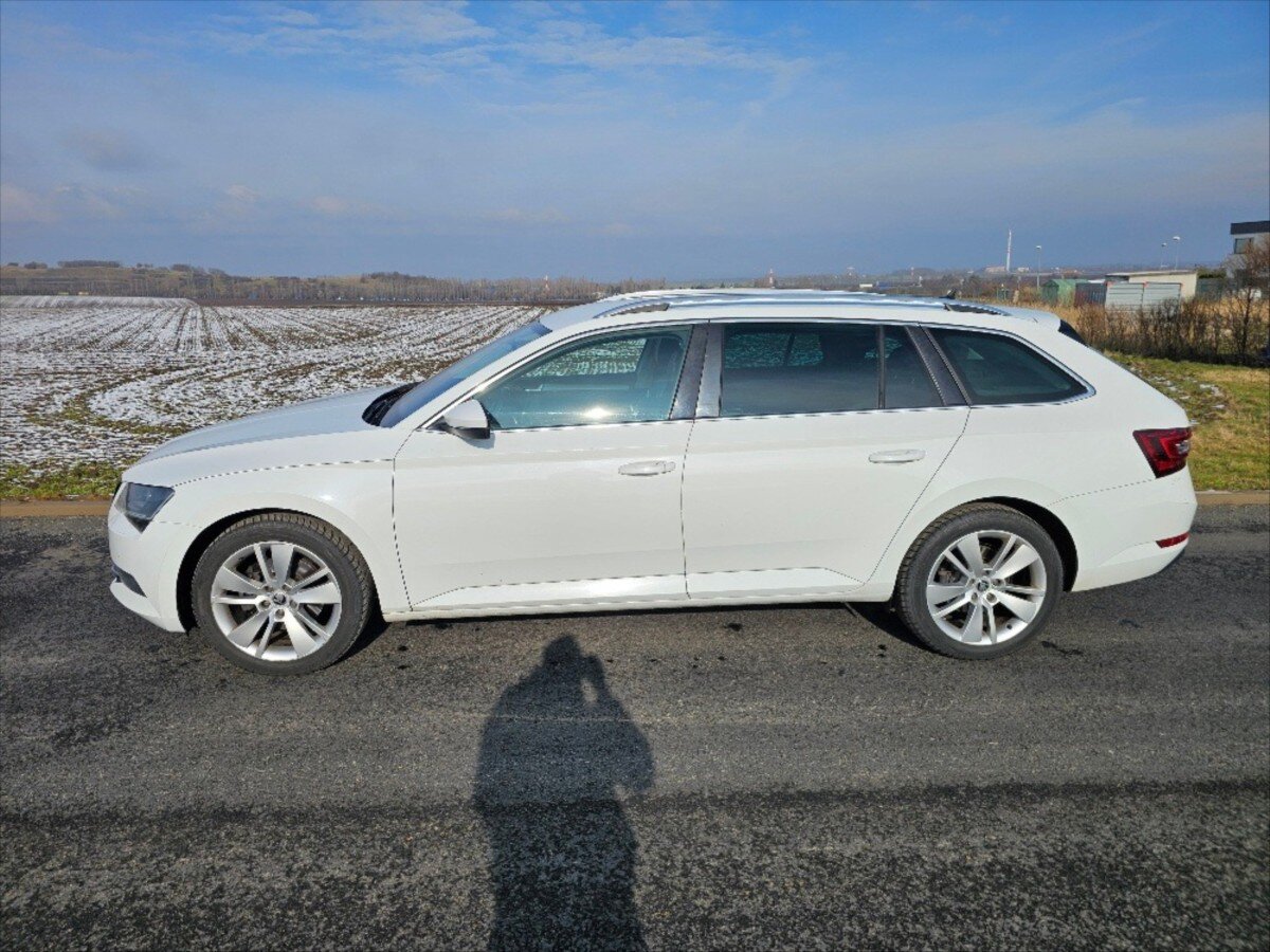 Škoda Superb Kombi 0,0 140 kw