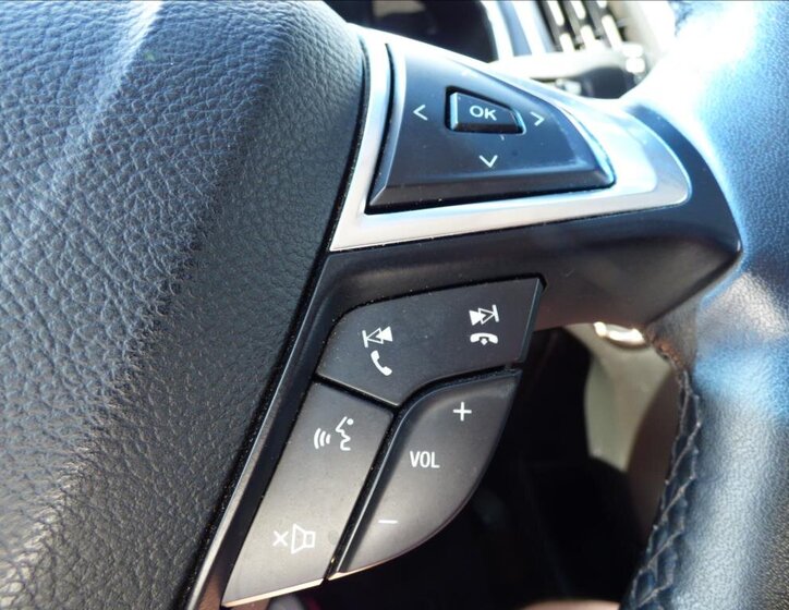 Ford Edge SUV 2,0 l 132 kw