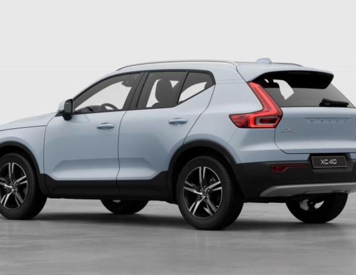 Volvo XC40 3