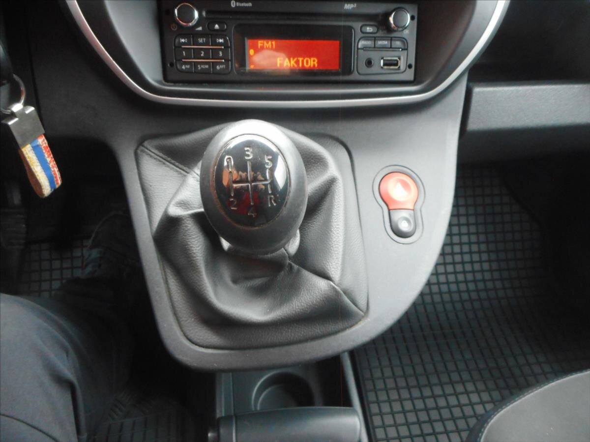 Renault Kangoo Pick-up 1,5 l 66 kw