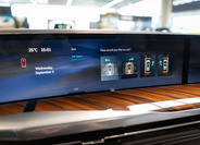 Cadillac Escalade 33