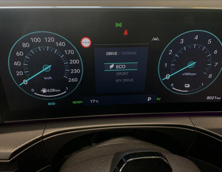 Hyundai Santa Fe SUV 1,6 l 178 kw