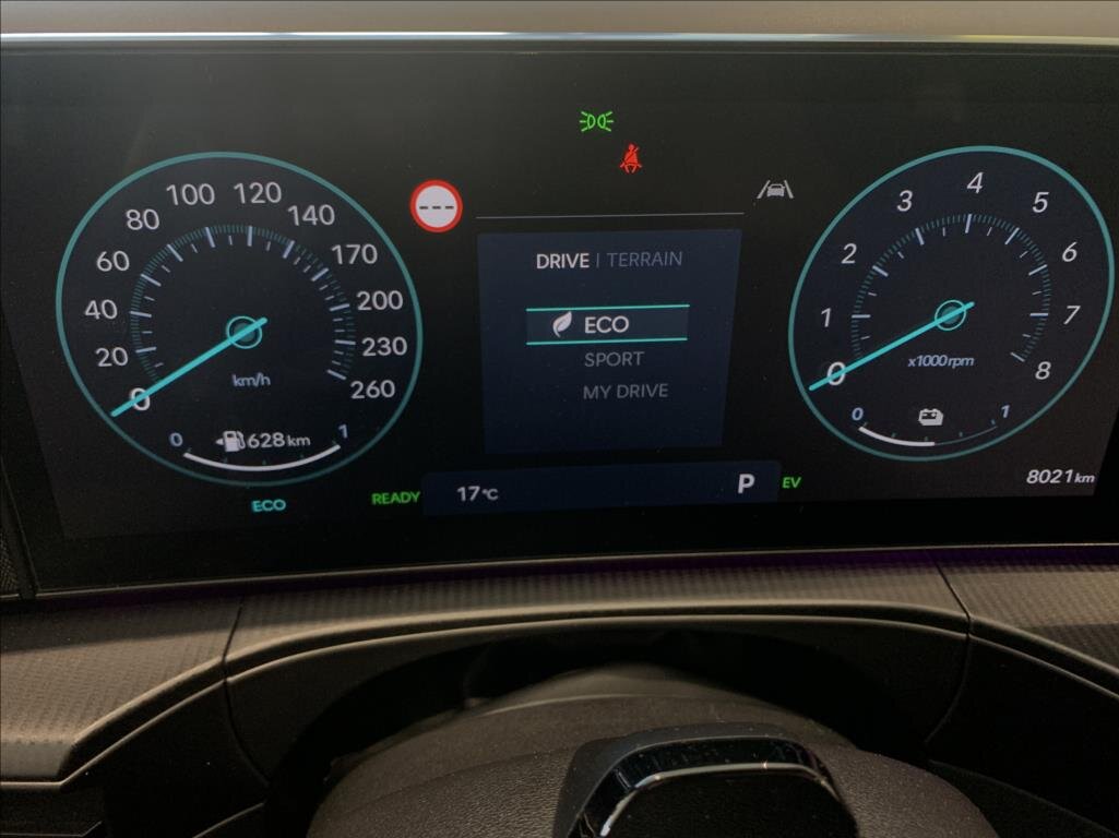 Hyundai Santa Fe SUV 1,6 l 178 kw