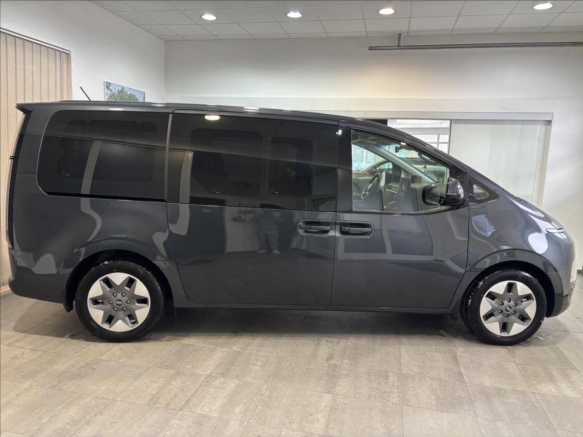 Hyundai Staria VAN-Minibus 1,6 l 117 kw