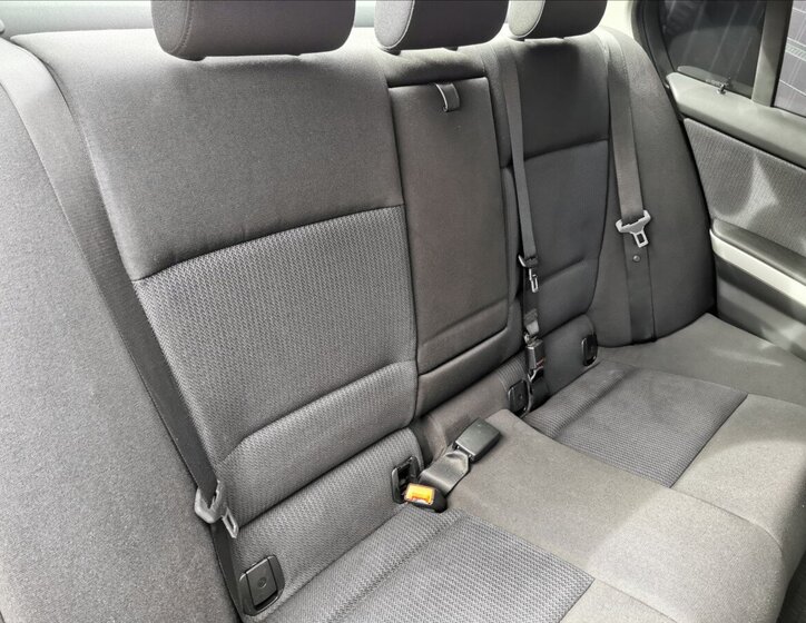 BMW Řada 3 Sedan 2,0 l 85 kw