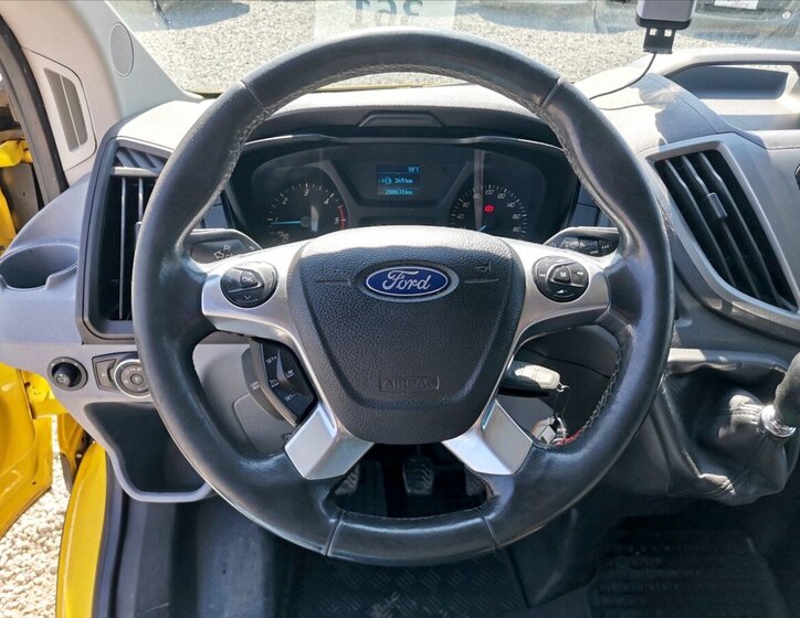Ford Transit Valník 2,0 l 125 kw