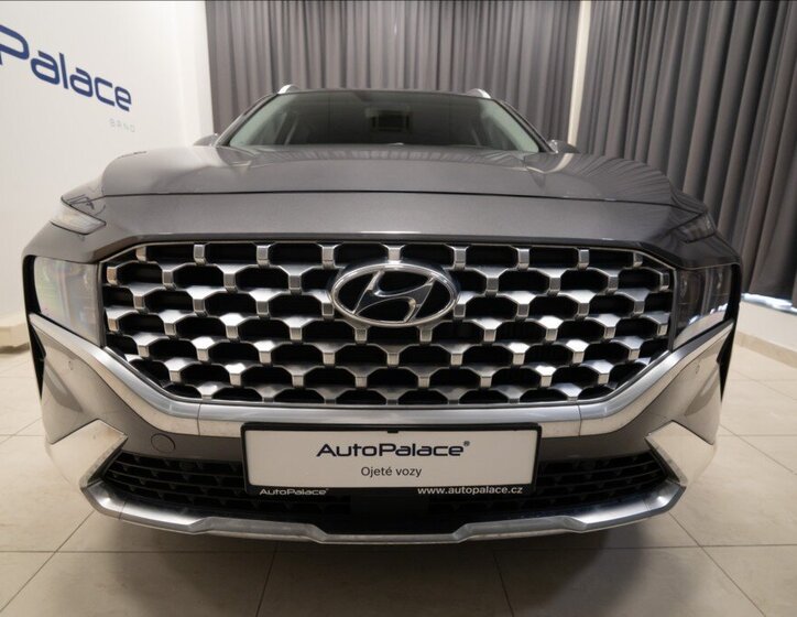 Hyundai Santa Fe SUV / Terénní 2,2 l 142 kw
