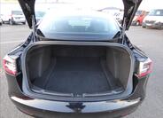 Tesla Model 3 43