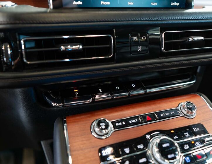 Lincoln Aviator SUV 3,0 l 298 kw