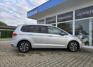 Volkswagen Touran 5