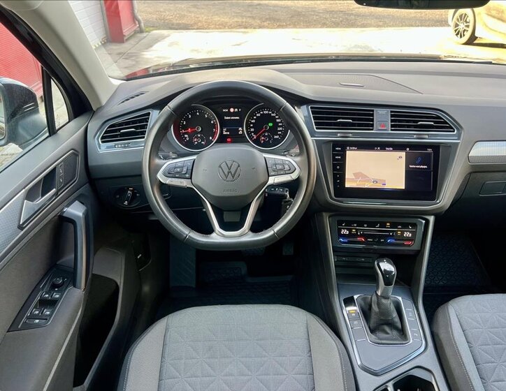 Volkswagen Tiguan SUV 1,5 l 110 kw