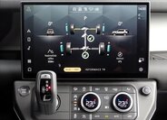 Land Rover Defender SUV 3,0 l 183 kw