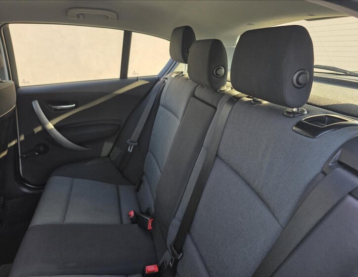 BMW Řada 1 Hatchback 2,0 l 90 kw