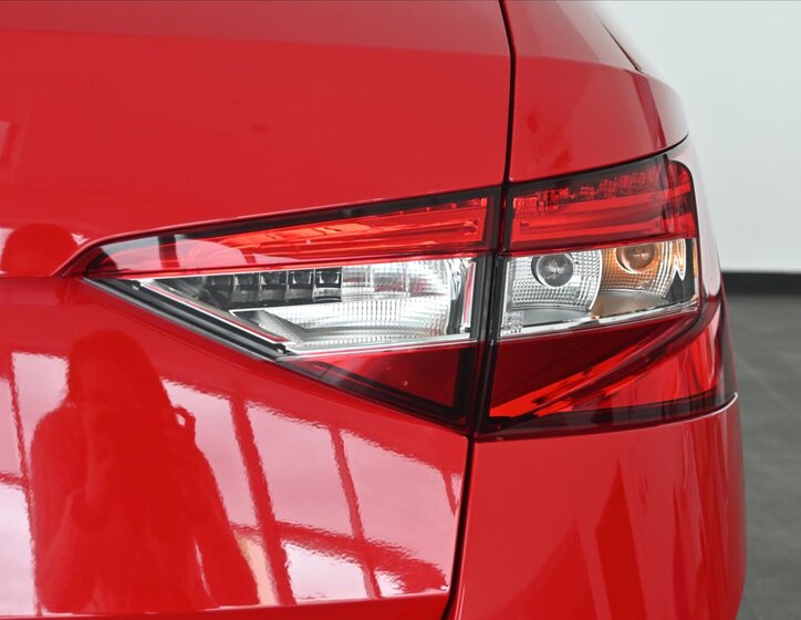 Škoda Superb Kombi 2,0 l 110 kw