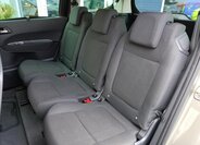 Peugeot 5008 SUV 1,6 l 88 kw