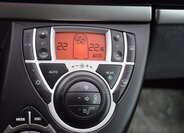 Peugeot 807 MPV 2,0 l 100 kw