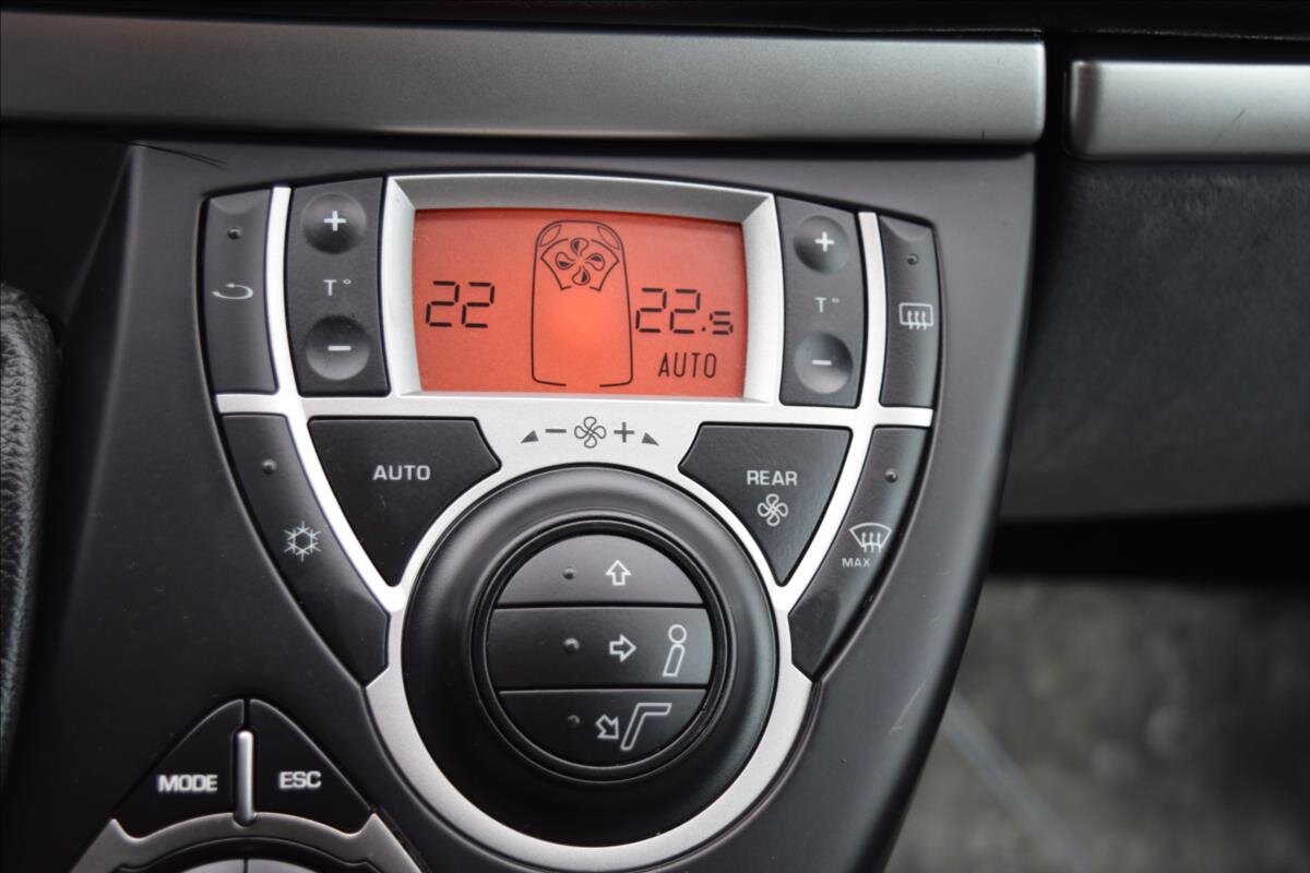 Peugeot 807 MPV 2,0 l 100 kw