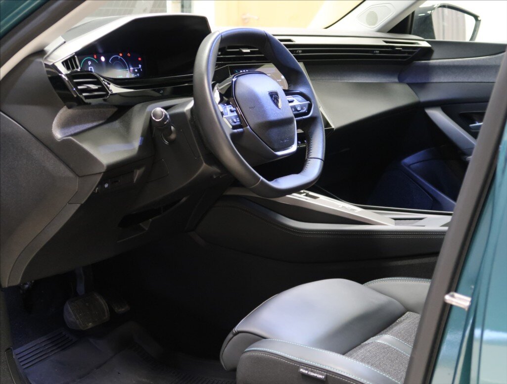 Peugeot 308 Kombi 1,2 l 100 kw