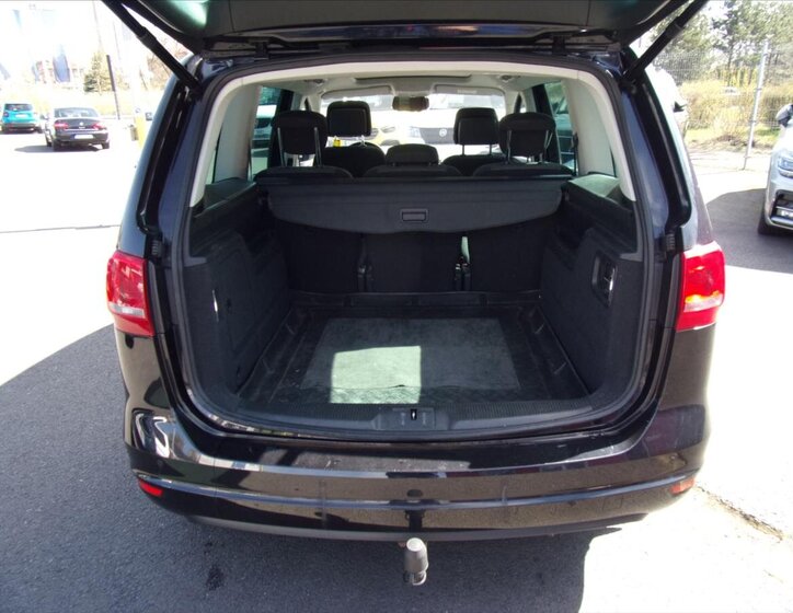 Volkswagen Sharan Kombi 2,0 l 100 kw