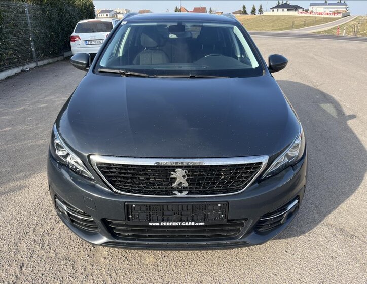 Peugeot 308 Kombi 1,5 l 96 kw