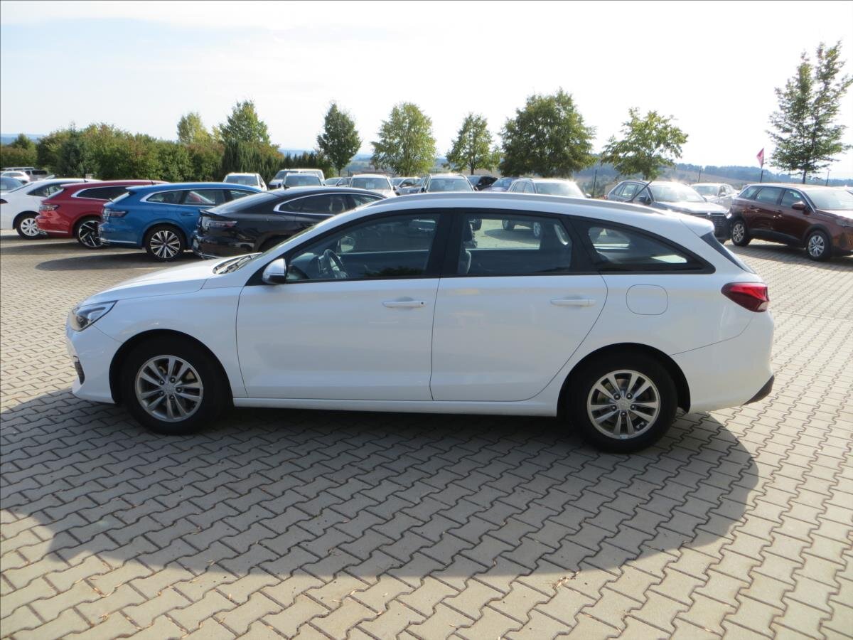 Hyundai i30 Kombi 1,6 l 85 kw
