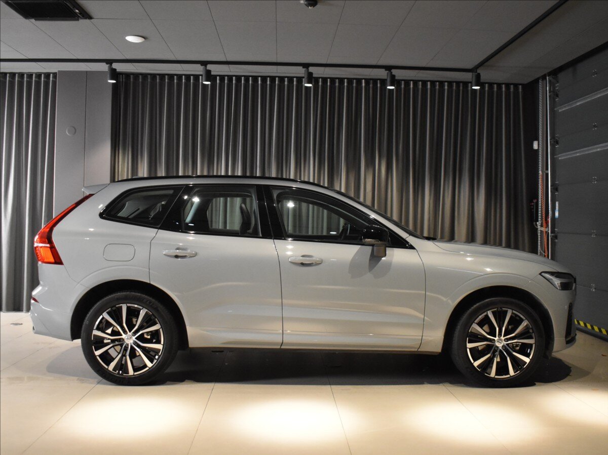 Volvo XC60 SUV / Terénní 2,0 l 184 kw