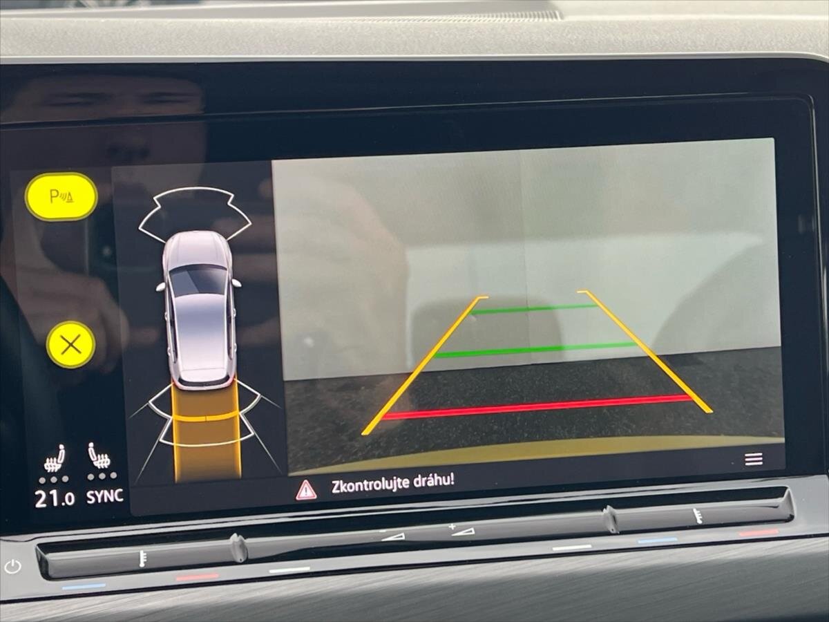 Volkswagen Golf Hatchback 1,5 l 96 kw