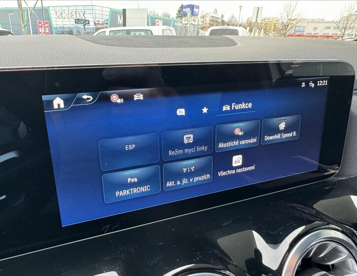 Mercedes-Benz GLA SUV / Terénní 2,0 l 110 kw