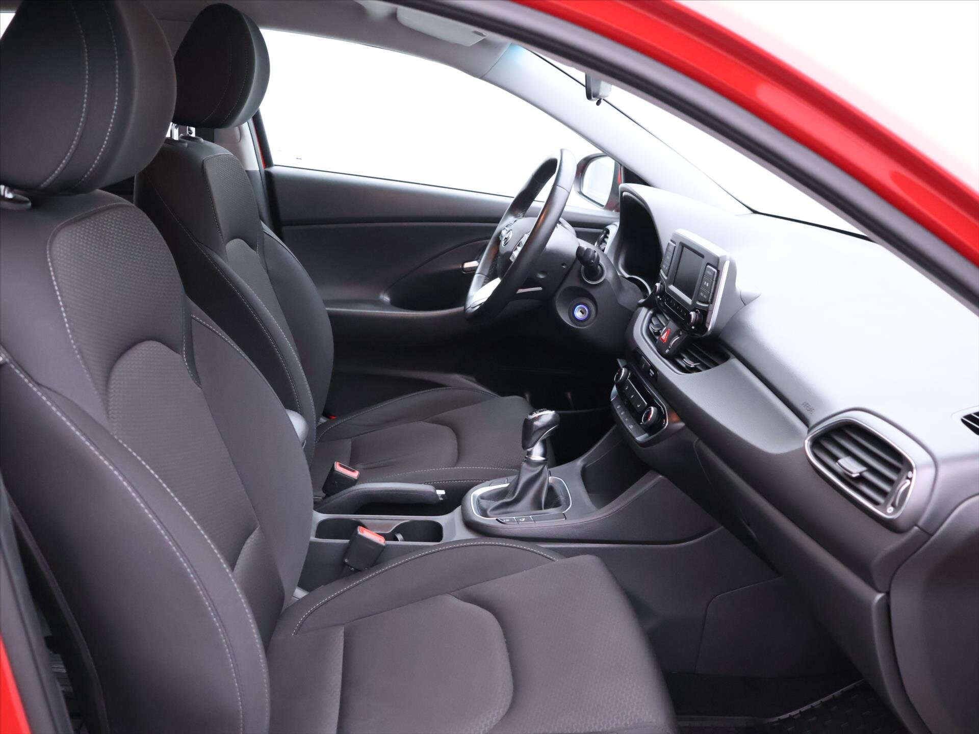 Hyundai i30 Liftback 1,4 l 103 kw