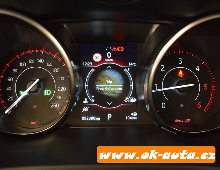 Jaguar F-Pace SUV 2,0 l 110 kw