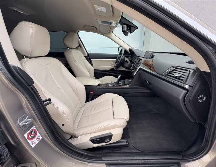 BMW Řada 3 Liftback 3,0 l 230 kw