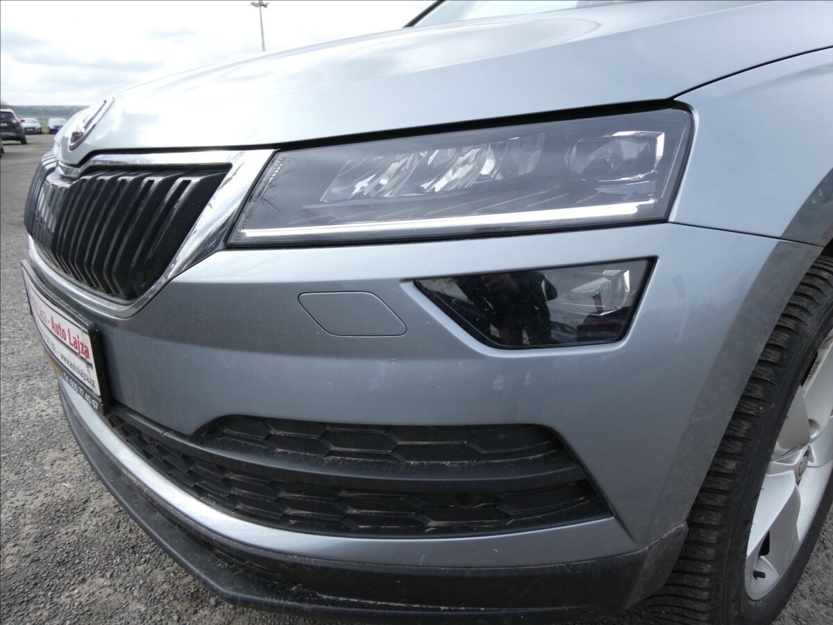 Škoda Karoq SUV / Terénní 2,0 l 110 kw