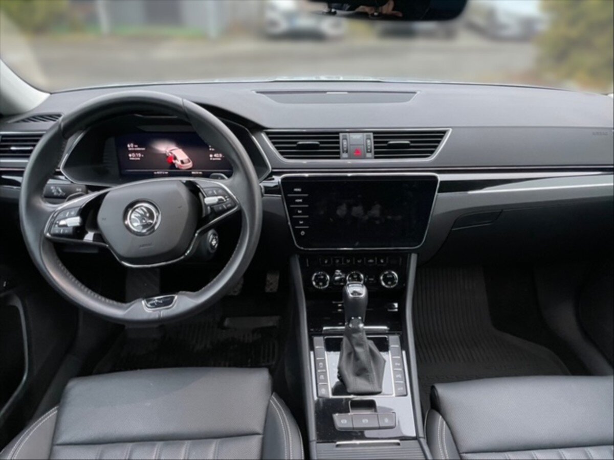 Škoda Superb Kombi 2,0 l 147 kw