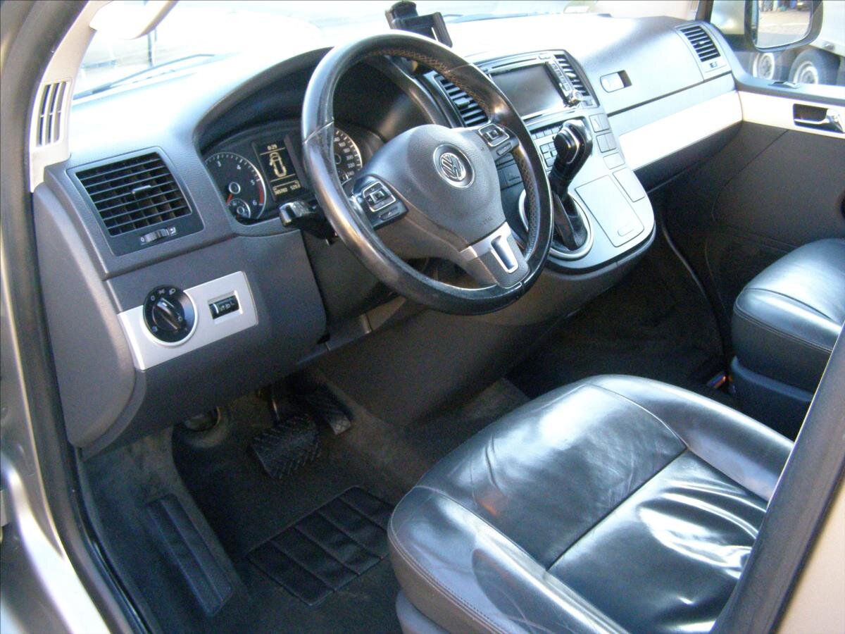 Volkswagen Multivan MPV 2,0 l 132 kw