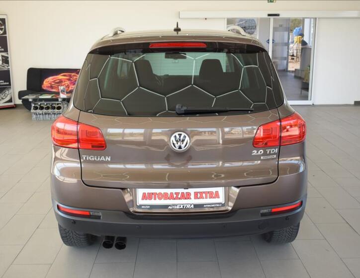 Volkswagen Tiguan 7