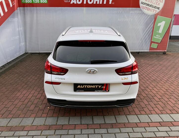 Hyundai i30 8