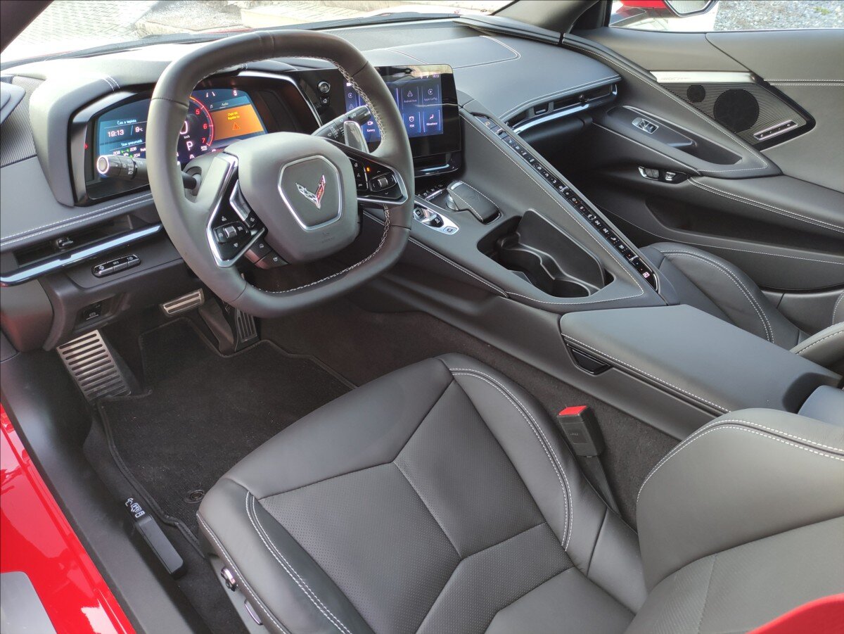 Chevrolet Corvette Kupé 6,2 l 354 kw