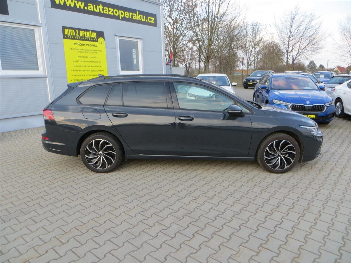 Volkswagen Golf Kombi 1,5 l 96 kw