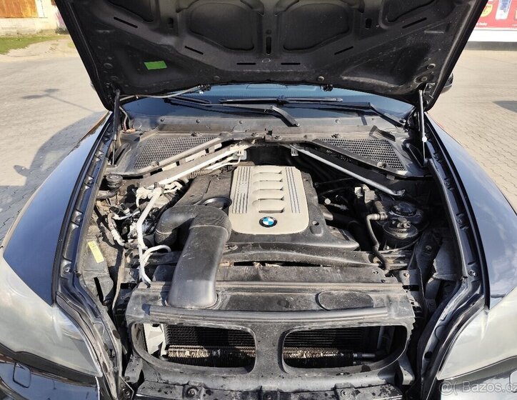 BMW X5 Kombi 0,0 173 kw